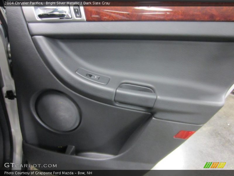 Bright Silver Metallic / Dark Slate Gray 2004 Chrysler Pacifica
