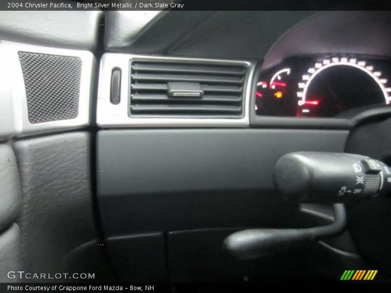 Bright Silver Metallic / Dark Slate Gray 2004 Chrysler Pacifica