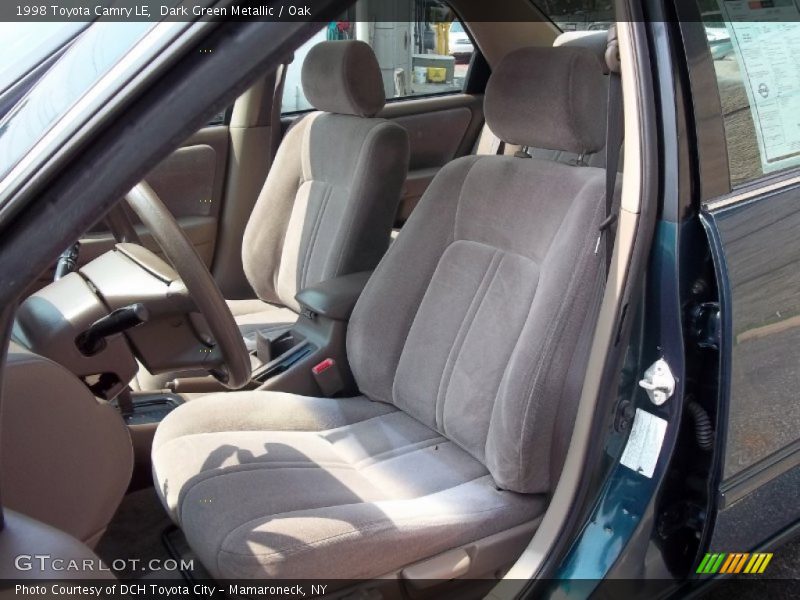 Dark Green Metallic / Oak 1998 Toyota Camry LE