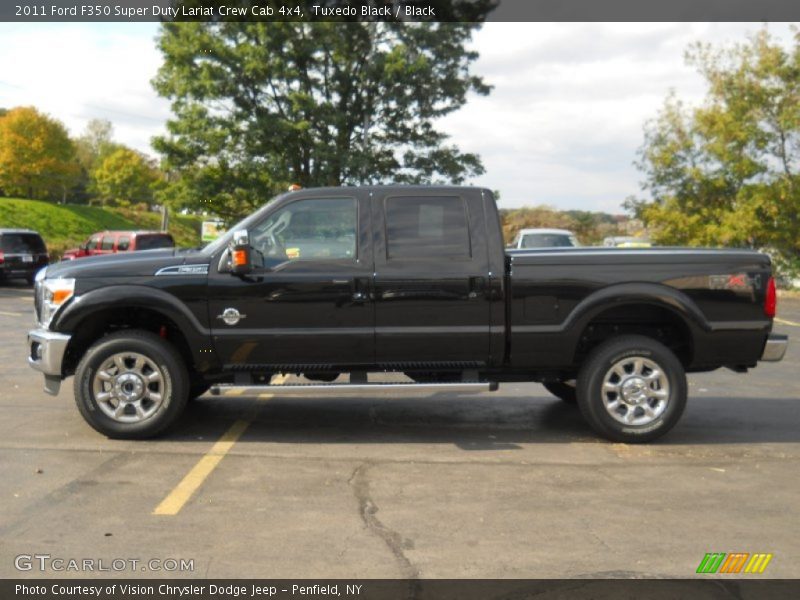 Tuxedo Black / Black 2011 Ford F350 Super Duty Lariat Crew Cab 4x4