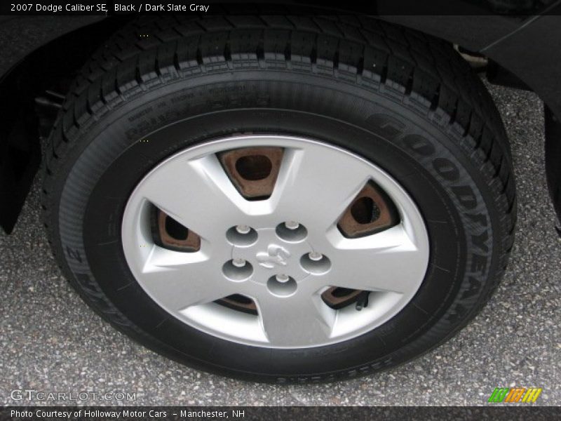  2007 Caliber SE Wheel