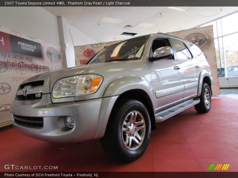 Phantom Gray Pearl / Light Charcoal 2007 Toyota Sequoia Limited 4WD