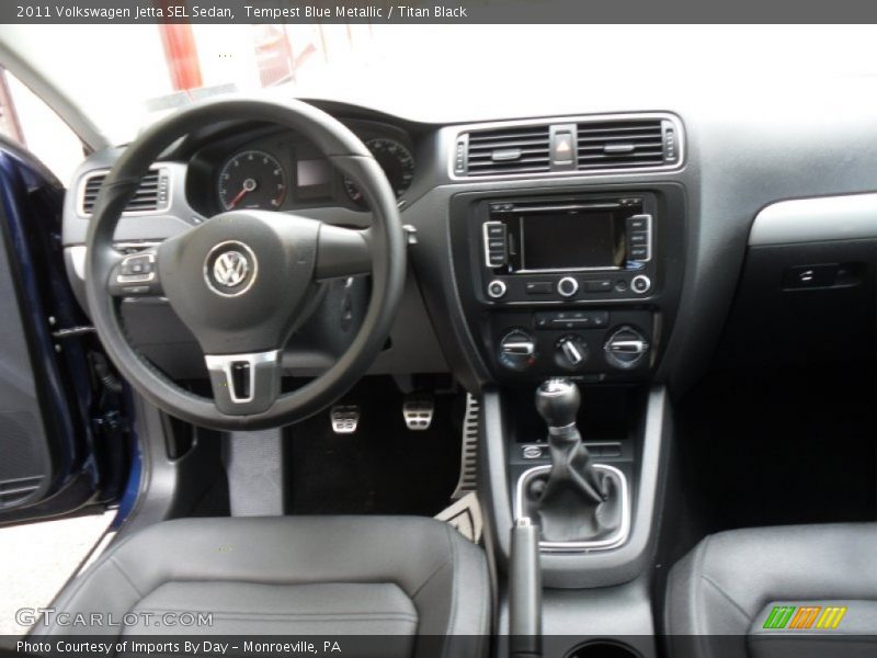 Tempest Blue Metallic / Titan Black 2011 Volkswagen Jetta SEL Sedan