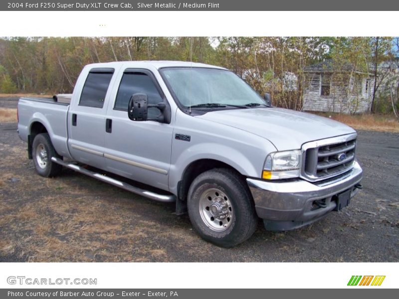 Front 3/4 View of 2004 F250 Super Duty XLT Crew Cab