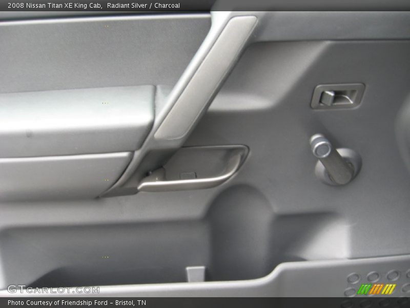 Radiant Silver / Charcoal 2008 Nissan Titan XE King Cab