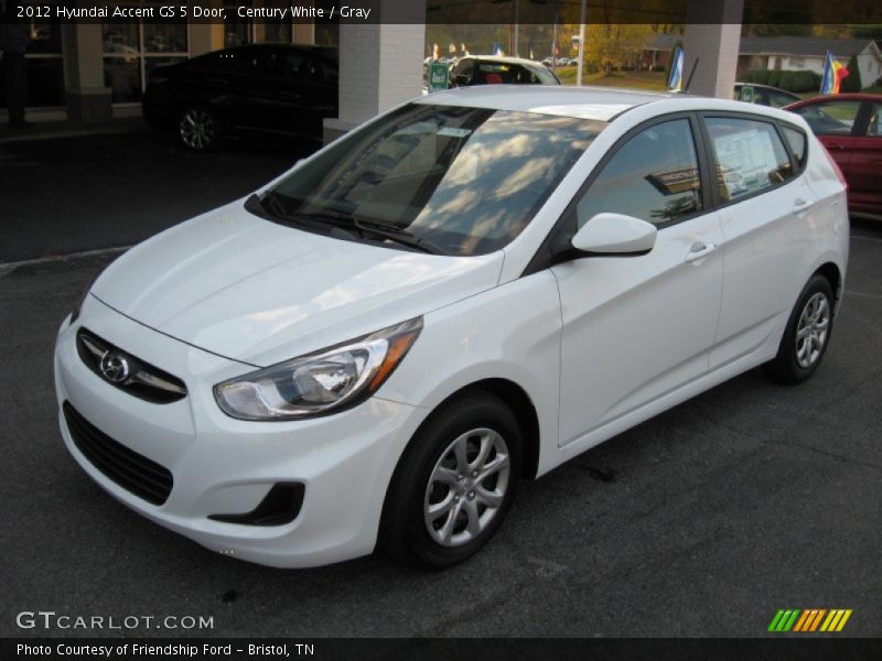 Front 3/4 View of 2012 Accent GS 5 Door