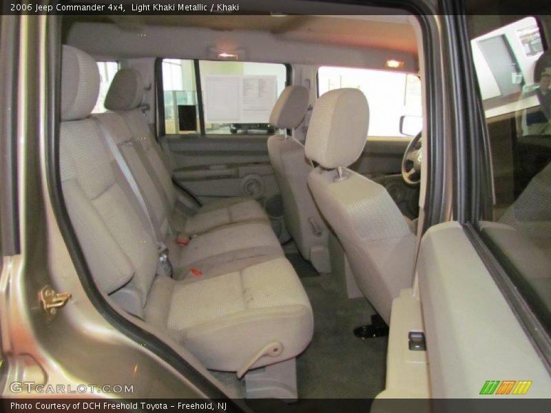 Light Khaki Metallic / Khaki 2006 Jeep Commander 4x4