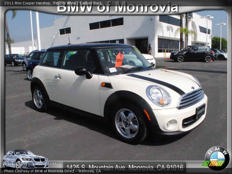 Pepper White / Carbon Black 2011 Mini Cooper Hardtop