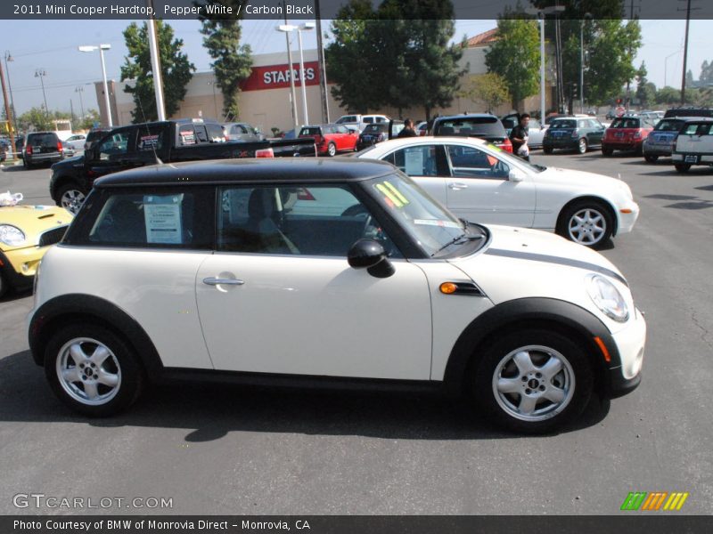 Pepper White / Carbon Black 2011 Mini Cooper Hardtop