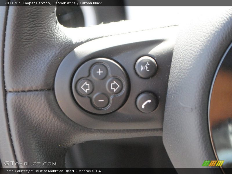 Pepper White / Carbon Black 2011 Mini Cooper Hardtop