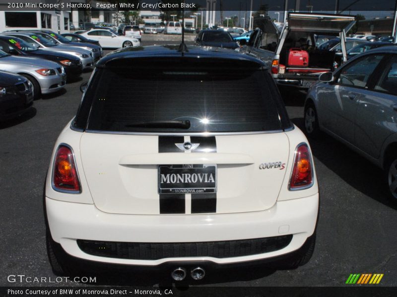 Pepper White / Grey/Carbon Black 2010 Mini Cooper S Hardtop