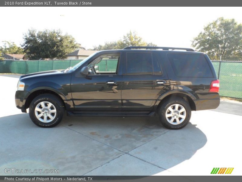Tuxedo Black / Stone 2010 Ford Expedition XLT