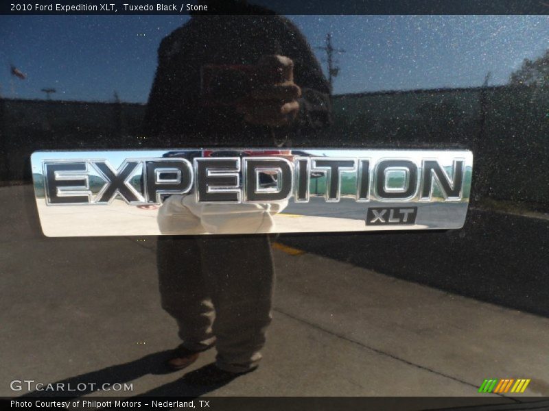  2010 Expedition XLT Logo