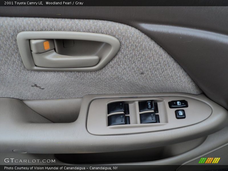 Woodland Pearl / Gray 2001 Toyota Camry LE