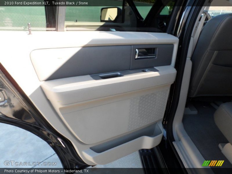 Tuxedo Black / Stone 2010 Ford Expedition XLT