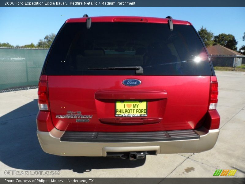 Redfire Metallic / Medium Parchment 2006 Ford Expedition Eddie Bauer