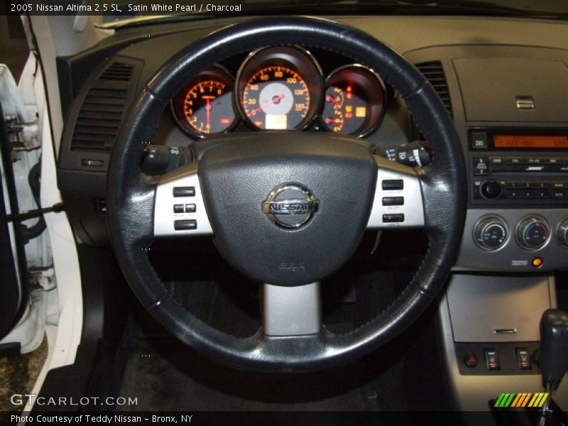 Satin White Pearl / Charcoal 2005 Nissan Altima 2.5 SL