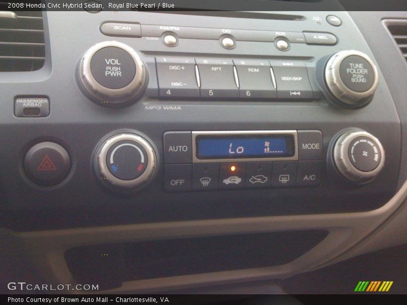 Controls of 2008 Civic Hybrid Sedan