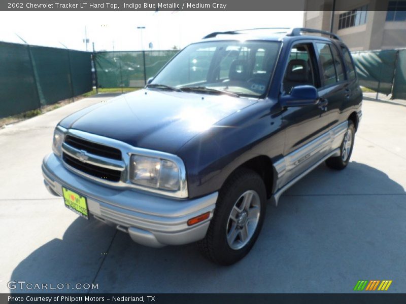 Indigo Blue Metallic / Medium Gray 2002 Chevrolet Tracker LT Hard Top