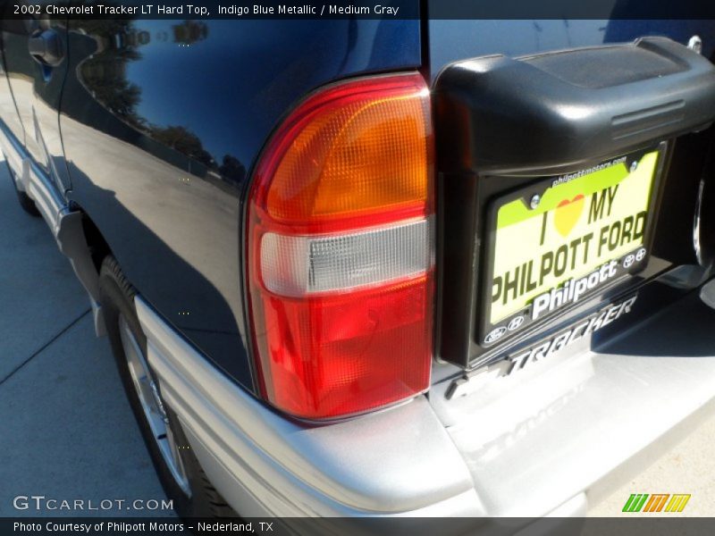 Indigo Blue Metallic / Medium Gray 2002 Chevrolet Tracker LT Hard Top