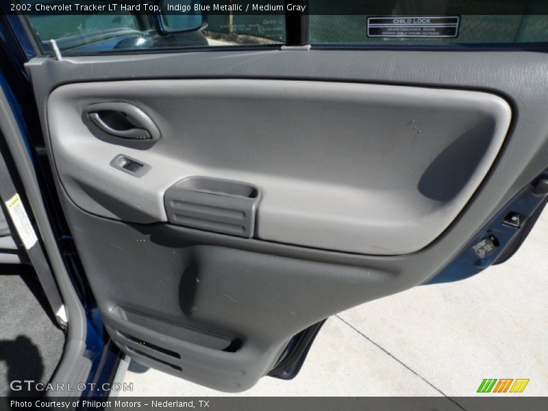 Indigo Blue Metallic / Medium Gray 2002 Chevrolet Tracker LT Hard Top
