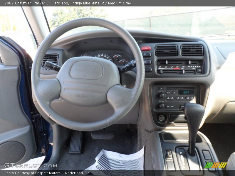 Indigo Blue Metallic / Medium Gray 2002 Chevrolet Tracker LT Hard Top