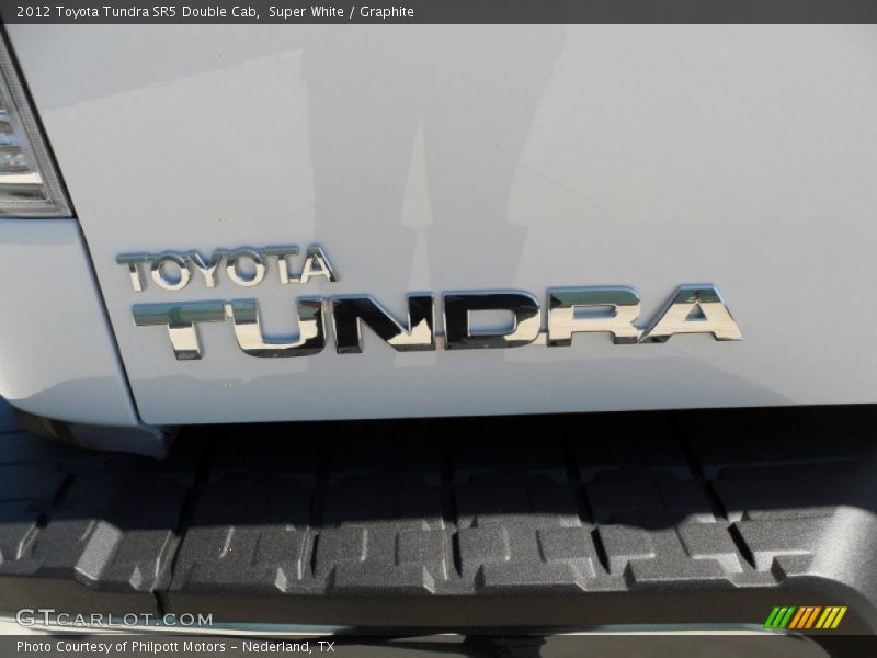 Super White / Graphite 2012 Toyota Tundra SR5 Double Cab