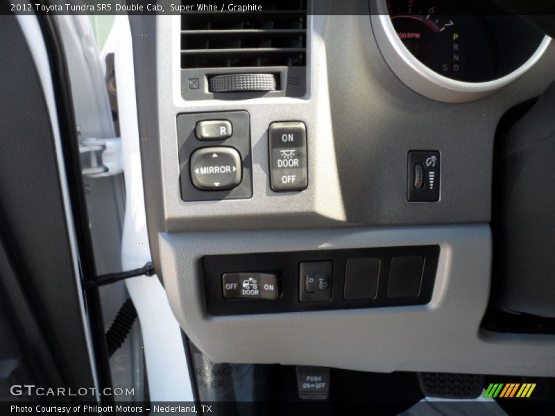 Super White / Graphite 2012 Toyota Tundra SR5 Double Cab