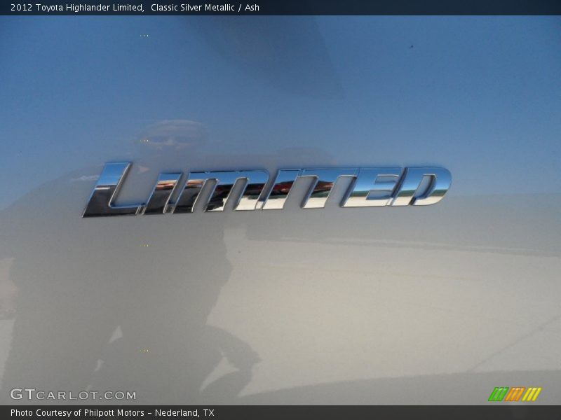 Classic Silver Metallic / Ash 2012 Toyota Highlander Limited