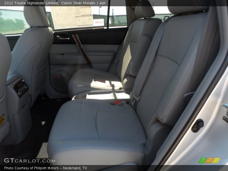 Classic Silver Metallic / Ash 2012 Toyota Highlander Limited