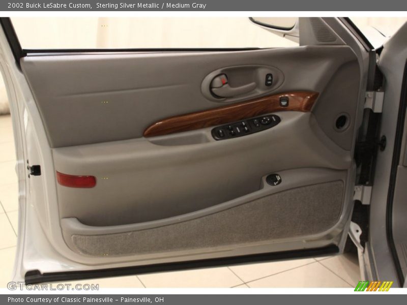 Sterling Silver Metallic / Medium Gray 2002 Buick LeSabre Custom