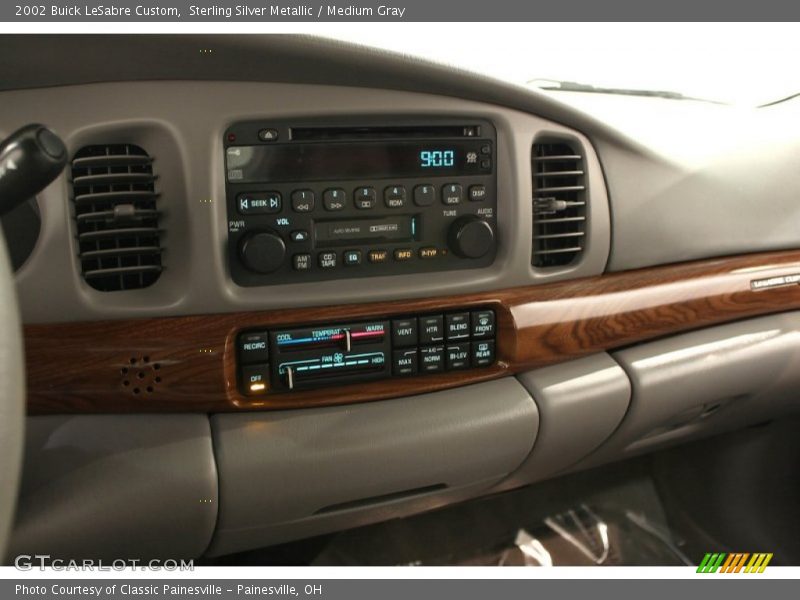 Sterling Silver Metallic / Medium Gray 2002 Buick LeSabre Custom