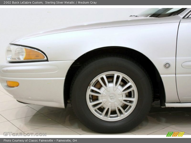 Sterling Silver Metallic / Medium Gray 2002 Buick LeSabre Custom