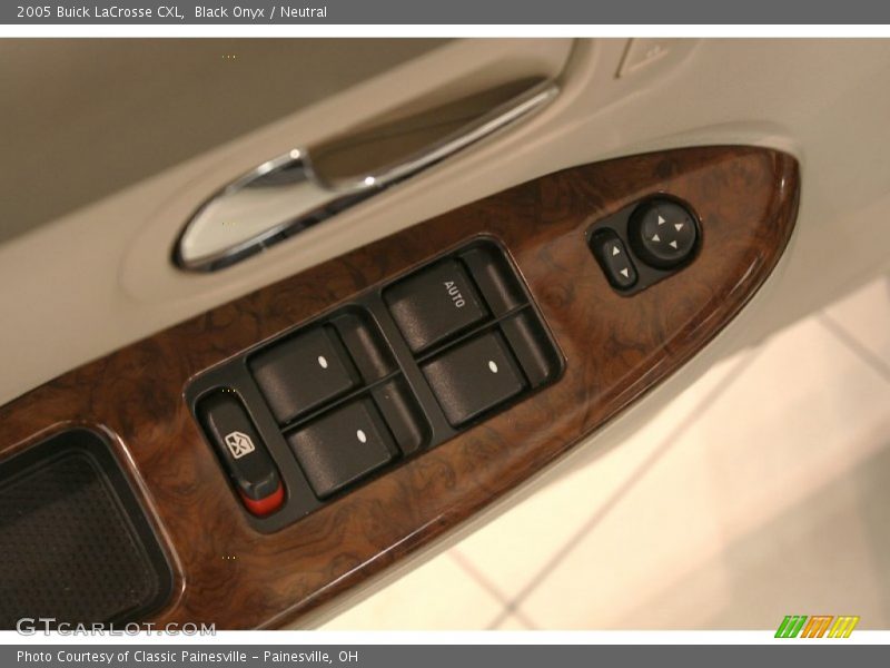 Black Onyx / Neutral 2005 Buick LaCrosse CXL