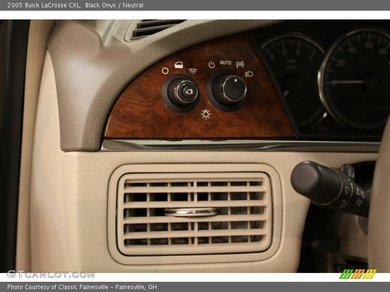 Black Onyx / Neutral 2005 Buick LaCrosse CXL