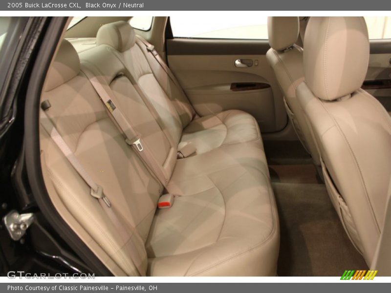 Black Onyx / Neutral 2005 Buick LaCrosse CXL