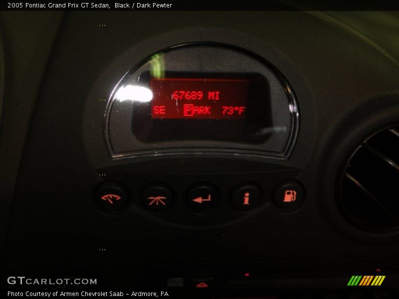Black / Dark Pewter 2005 Pontiac Grand Prix GT Sedan
