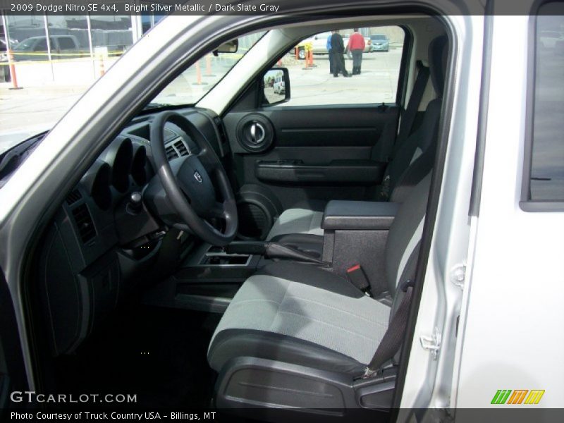 Bright Silver Metallic / Dark Slate Gray 2009 Dodge Nitro SE 4x4