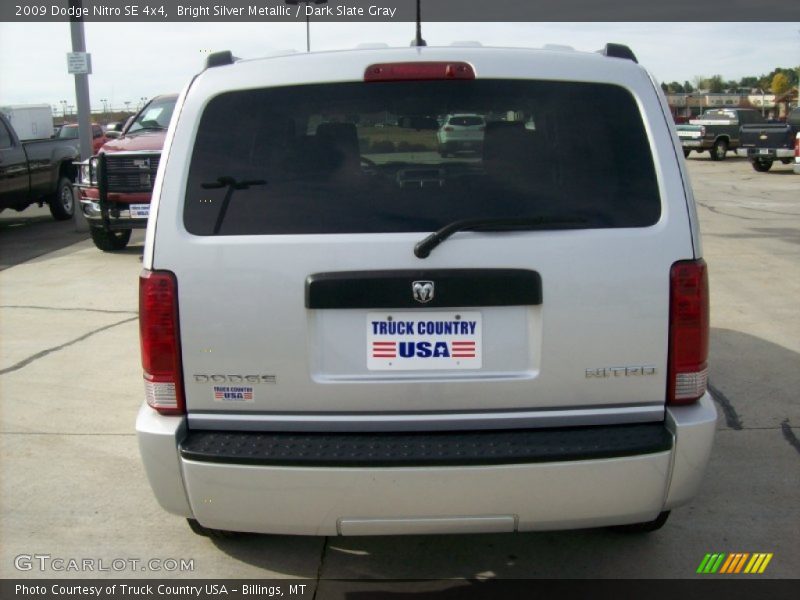 Bright Silver Metallic / Dark Slate Gray 2009 Dodge Nitro SE 4x4