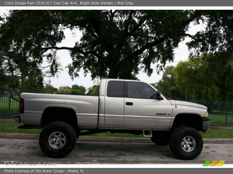 Bright Silver Metallic / Mist Gray 2001 Dodge Ram 1500 SLT Club Cab 4x4