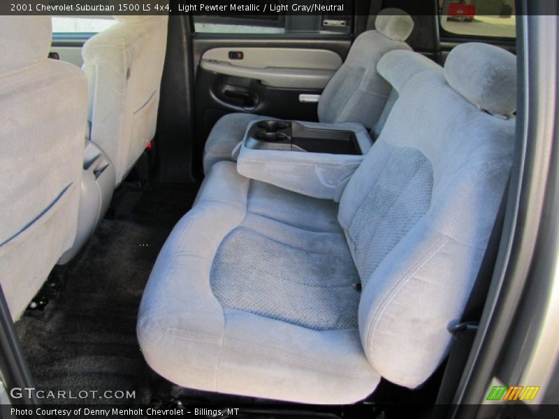 Light Pewter Metallic / Light Gray/Neutral 2001 Chevrolet Suburban 1500 LS 4x4