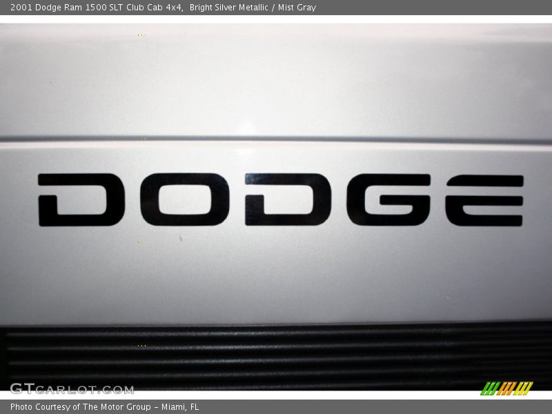Bright Silver Metallic / Mist Gray 2001 Dodge Ram 1500 SLT Club Cab 4x4