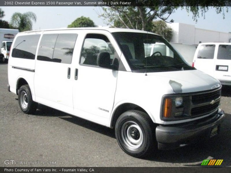 Summit White / Dark Pewter 2002 Chevrolet Express 1500 Passenger Van