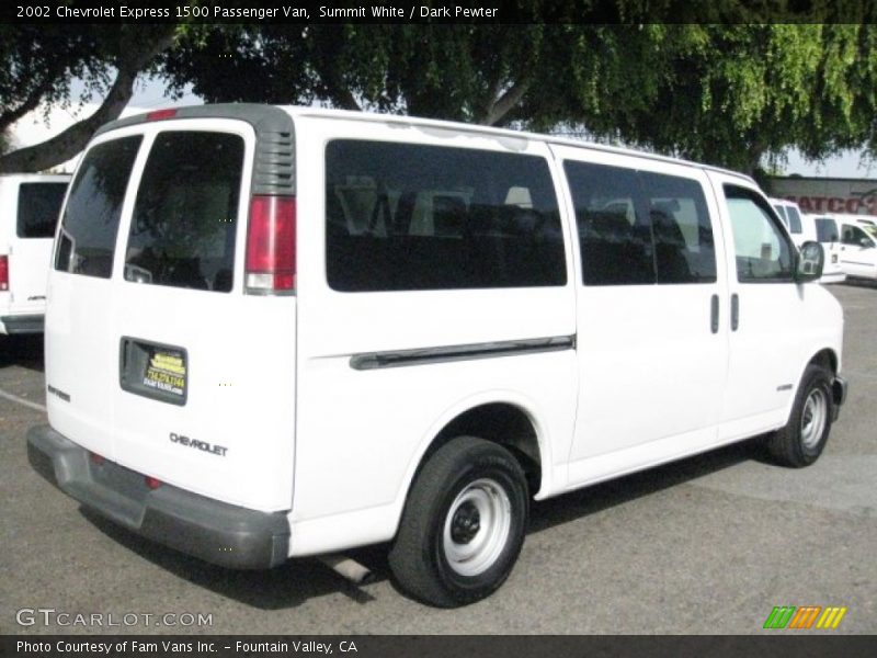 Summit White / Dark Pewter 2002 Chevrolet Express 1500 Passenger Van