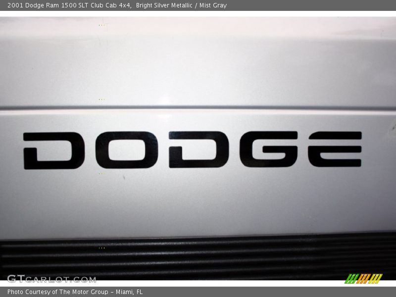 Bright Silver Metallic / Mist Gray 2001 Dodge Ram 1500 SLT Club Cab 4x4