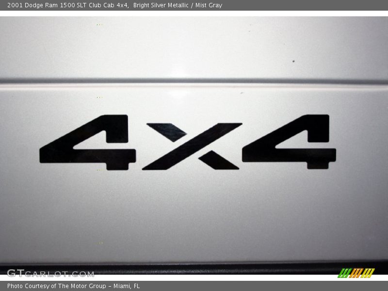 Bright Silver Metallic / Mist Gray 2001 Dodge Ram 1500 SLT Club Cab 4x4
