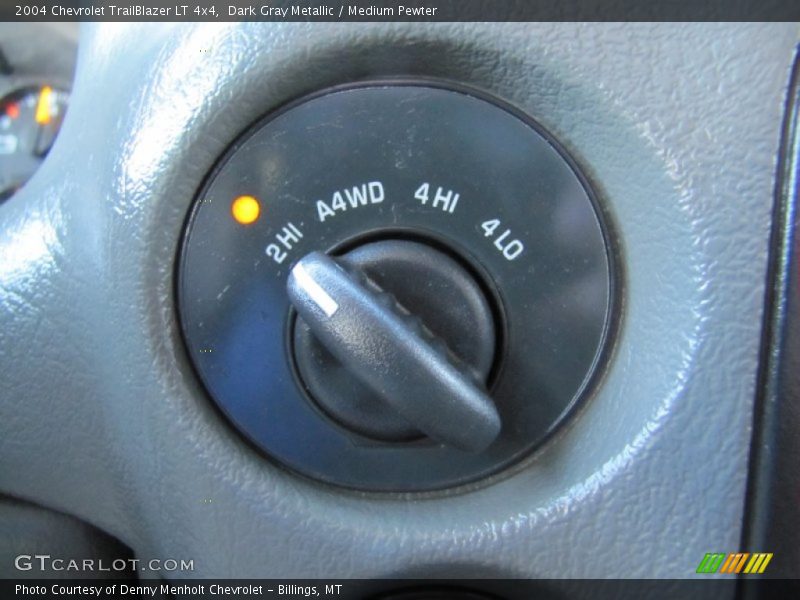 Dark Gray Metallic / Medium Pewter 2004 Chevrolet TrailBlazer LT 4x4