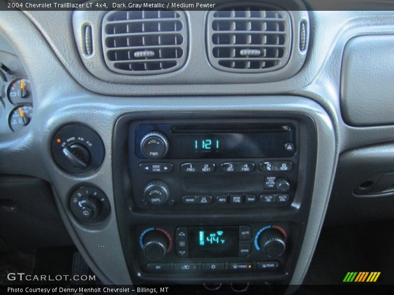Dark Gray Metallic / Medium Pewter 2004 Chevrolet TrailBlazer LT 4x4