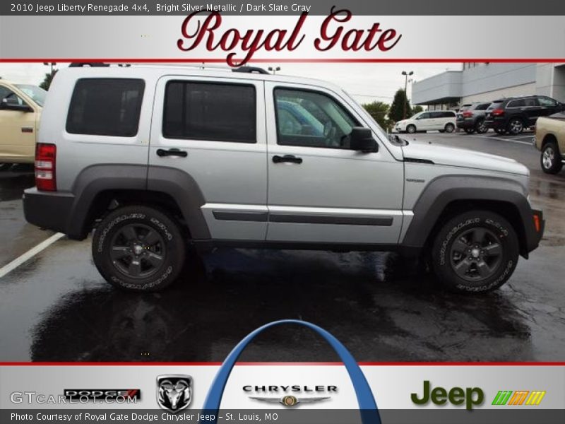 Bright Silver Metallic / Dark Slate Gray 2010 Jeep Liberty Renegade 4x4