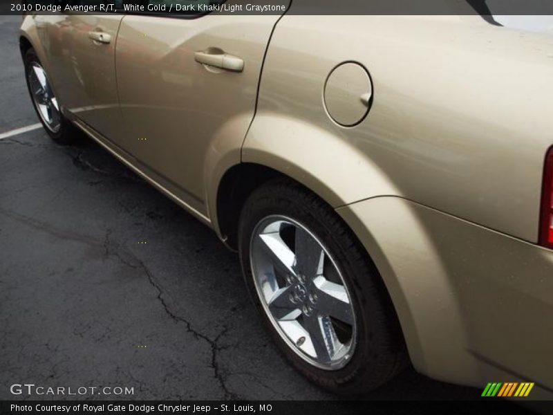 White Gold / Dark Khaki/Light Graystone 2010 Dodge Avenger R/T